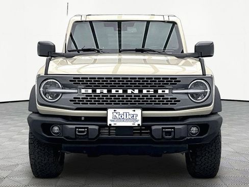 Certified 2025 Ford Bronco Badlands AWD/4WD image 3