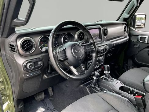 Used 2023 Jeep Wrangler Unlimited w/ Cold Weather Group AWD/4WD image 12