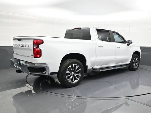 Certified 2026 Chevrolet Silverado 1500 LT RWD image 5