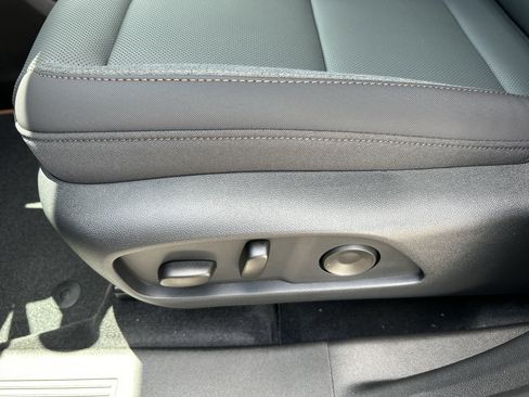 New 2026 GMC Terrain AT4 w/ Technology Package II image 19