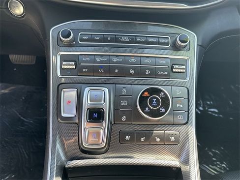 Certified 2023 Hyundai Santa Fe Limited image 25