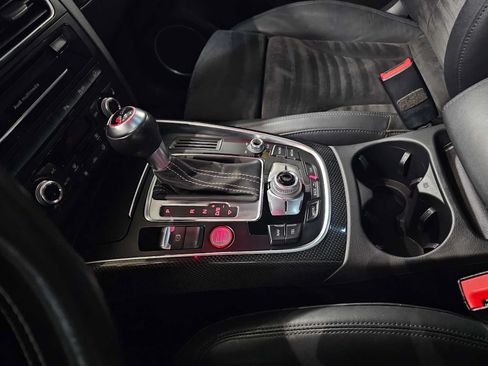 Used 2015 Audi SQ5 Premium Plus w/ Technology Package AWD/4WD image 29