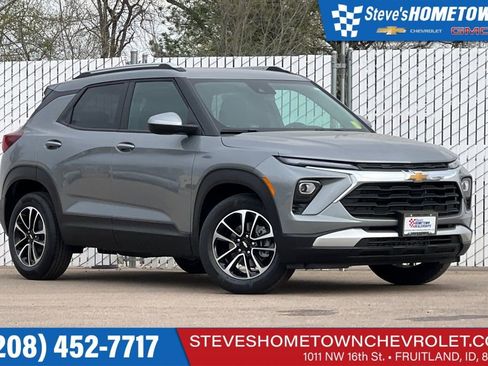 New 2026 Chevrolet TrailBlazer LT w/ LT Cold Weather Package FWD image 1