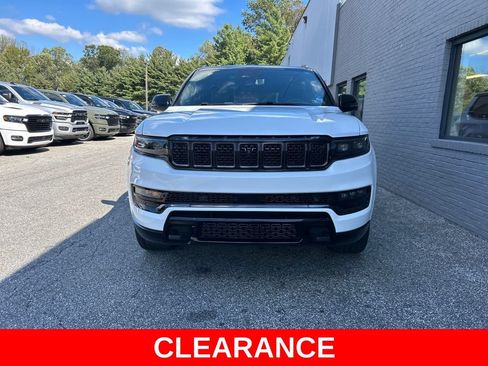 Used 2024 Jeep Grand Wagoneer Series II Obsidian w/ Quick Order Packagew 28T AWD/4WD image 3