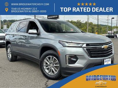 Used 2023 Chevrolet Traverse LT