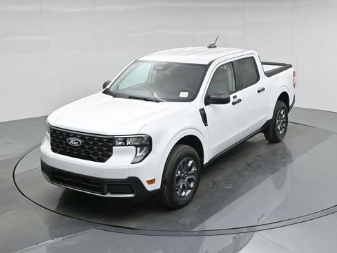 New 2026 Ford Maverick XLT image 34
