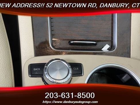 Used 2014 Mercedes-Benz GLK 350 4MATIC image 26
