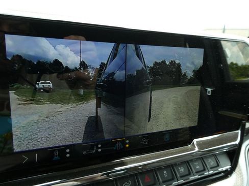 New 2026 Chevrolet Silverado 2500 ZR2 w/ LPO, Dark Essentials Package AWD/4WD image 35