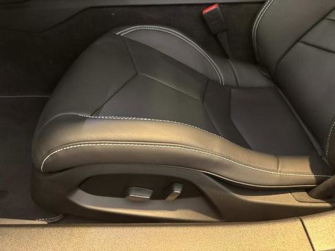 New 2025 Chevrolet Corvette E-Ray AWD/4WD image 11