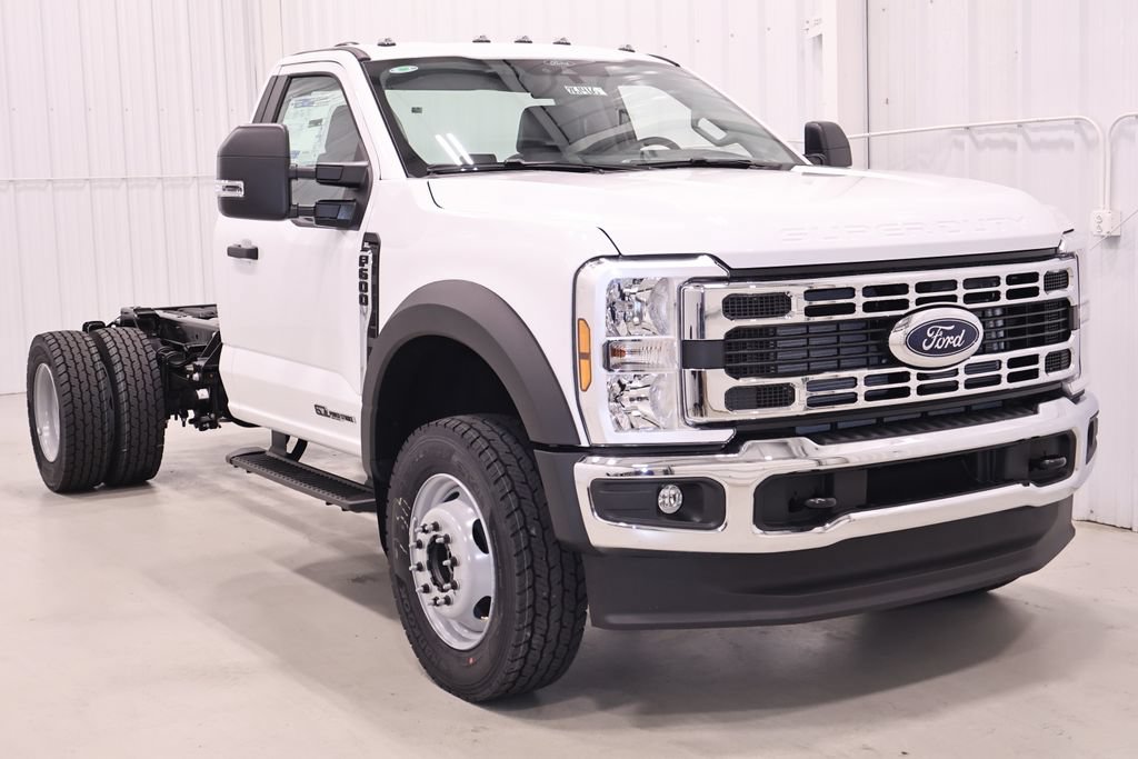 New 2026 Ford F600 4x4 Regular Cab Super Duty w/ XL Chrome Package image 3