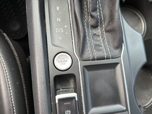 Used 2022 Volkswagen Atlas SE FWD image 23