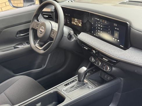 New 2026 Nissan Kicks S FWD image 9