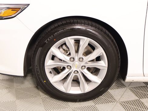 Used 2024 Chevrolet Malibu LT FWD image 17