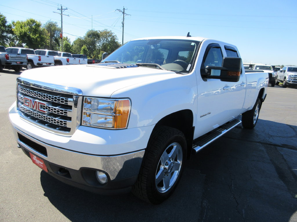 Used 2014 GMC Sierra 2500 SLT w/ SLT Convenience Package AWD/4WD image 14