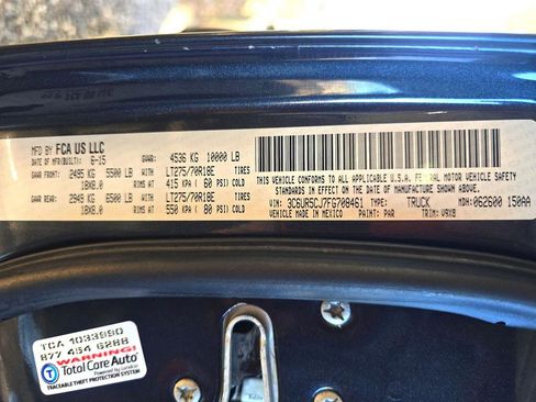 Used 2015 RAM 2500 Tradesman w/ Chrome Appearance Group image 28