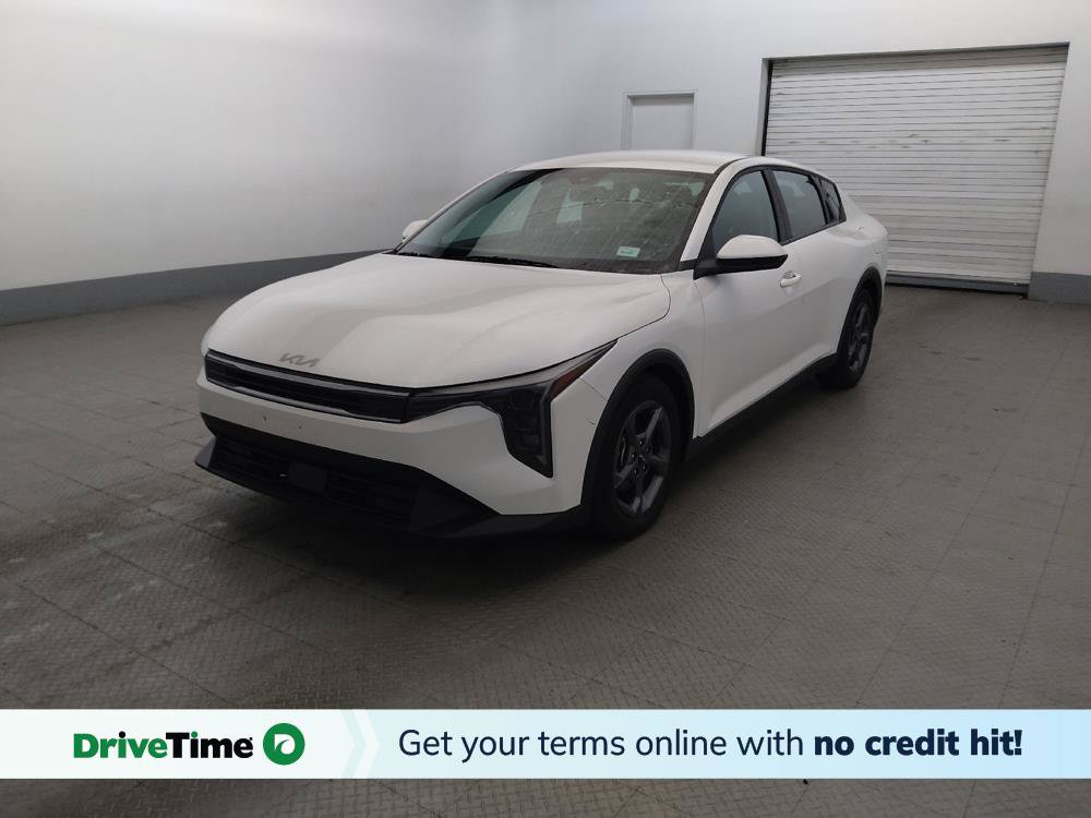 Used 2025 Kia K4 FWD image 1