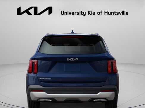 New 2026 Kia Sorento S image 7