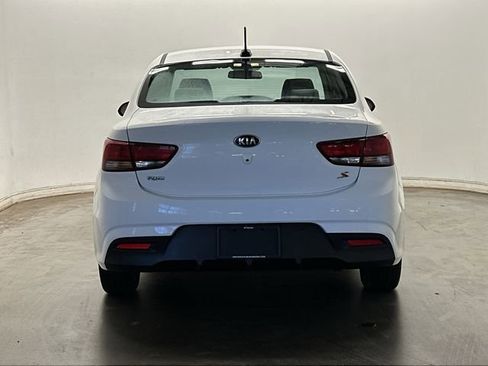 Used 2018 Kia Rio S FWD image 4