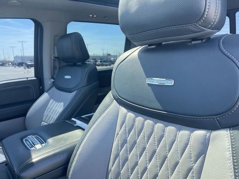 Used 2023 Ford F150 Limited image 7