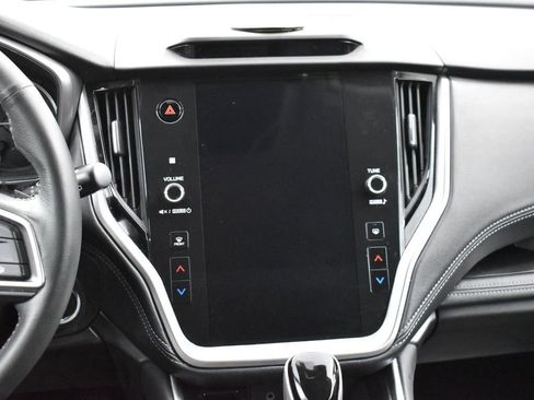 Used 2023 Subaru Outback Limited image 20