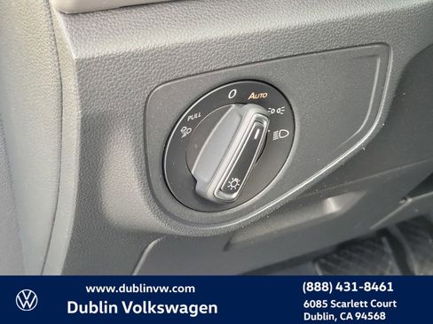 Certified 2023 Volkswagen Atlas SEL image 19