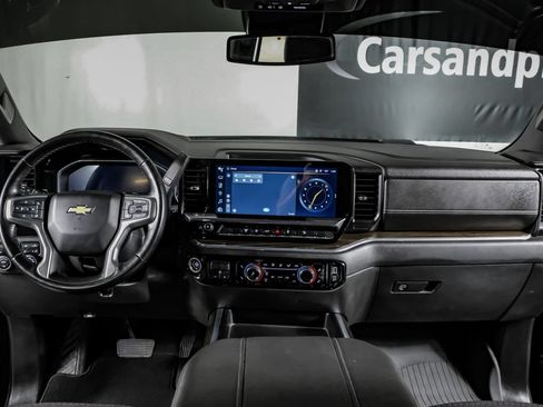 Used 2024 Chevrolet Silverado 2500 LT AWD/4WD image 14