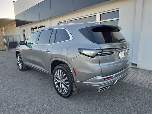 New 2026 Buick Enclave Avenir w/ Super Cruise Package image 5