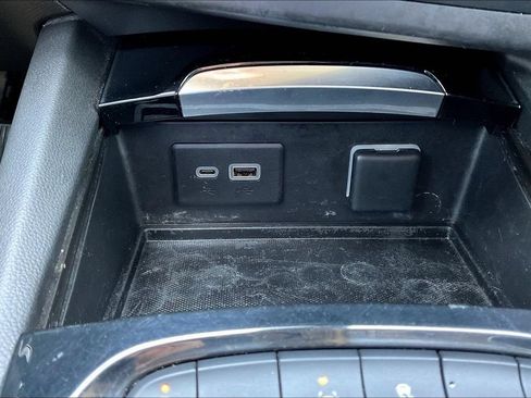 Used 2021 Buick Envision Preferred FWD image 15