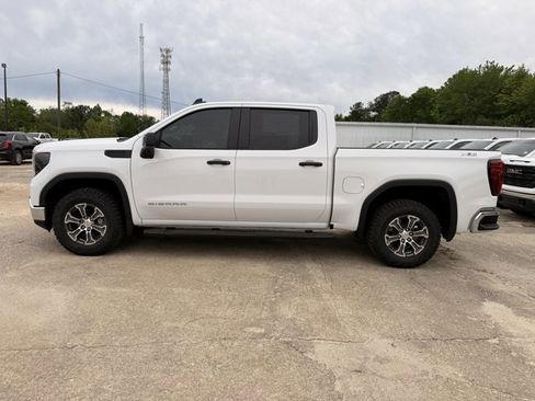 New 2026 GMC Sierra 1500 Pro w/ Pro Value Package image 2