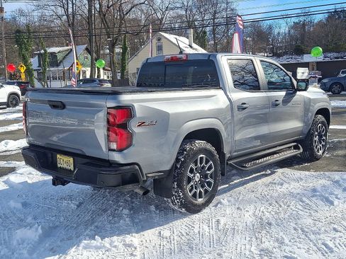 Used 2024 Chevrolet Colorado Z71 w/ Z71 Convenience Package 2 image 6