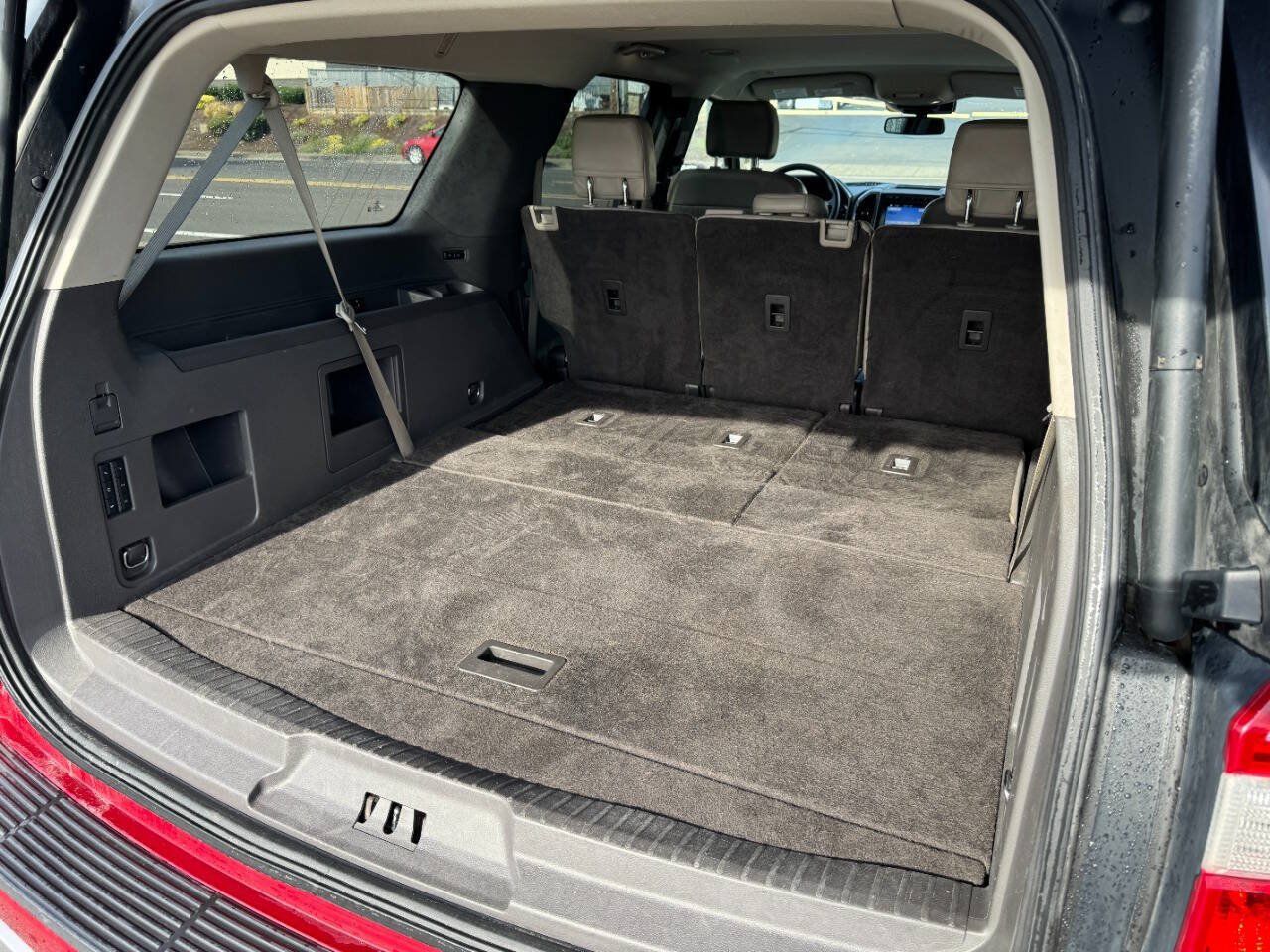 Used 2019 Ford Expedition Max XLT w/ Equipment Group 202A AWD/4WD image 5