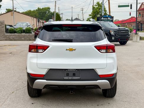 Used 2023 Chevrolet TrailBlazer LT w/ Convenience Package AWD/4WD image 10
