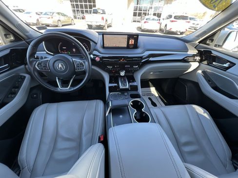 Certified 2023 Acura MDX w/Technology Package image 2