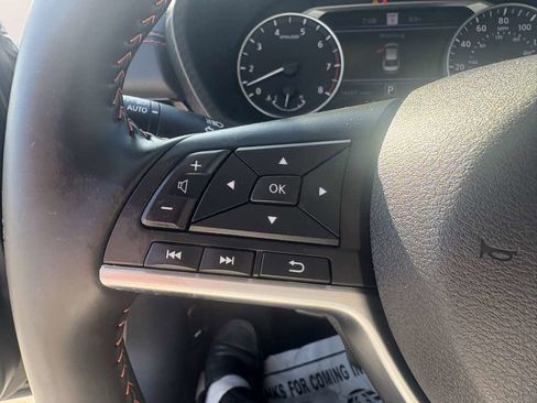 Used 2025 Nissan Sentra SR image 21