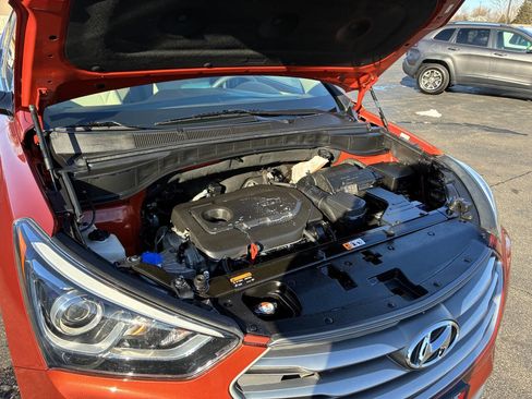 Used 2017 Hyundai Santa Fe Sport image 22
