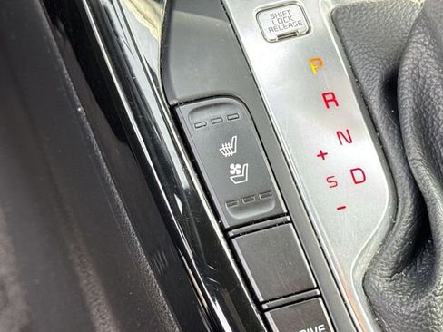 Used 2020 Kia Forte EX image 21