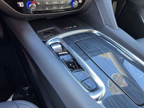 Used 2024 Buick Enclave Essence w/ LPO, Floor Liner Package image 21