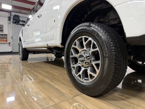 Used 2020 Ford F250 Lariat w/ Lariat Ultimate Package AWD/4WD image 10