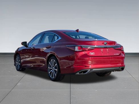 Used 2019 Lexus ES 350 image 4