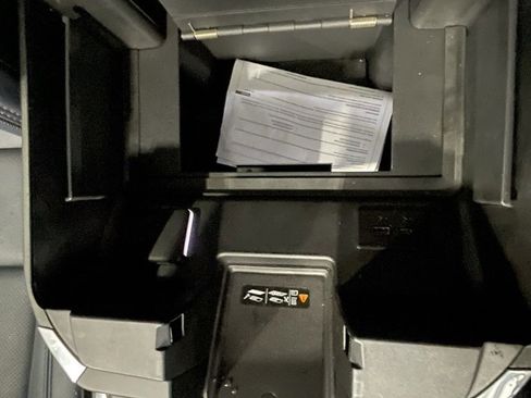 Used 2025 Chevrolet Silverado 3500 High Country w/ High Country Premium Package image 41