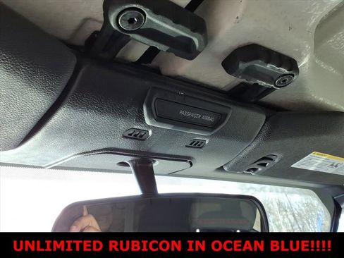 Used 2020 Jeep Wrangler Unlimited Rubicon w/ LED Lighting Group AWD/4WD image 23