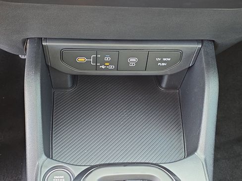 New 2025 Kia K4 LXS image 27