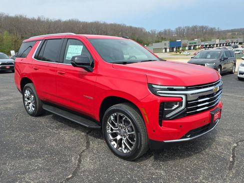New 2026 Chevrolet Tahoe LT image 2