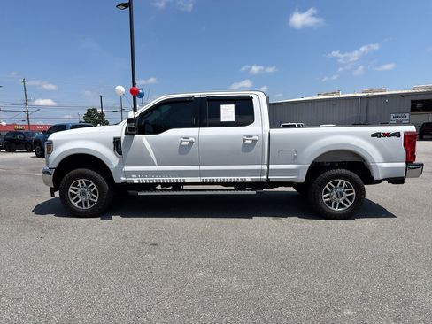 Used 2019 Ford F250 Lariat w/ Snow Plow Prep Package AWD/4WD image 5