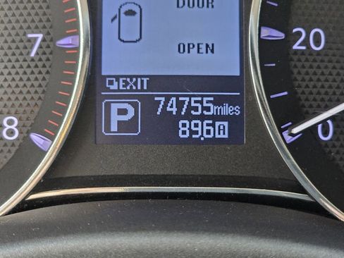 Used 2018 Nissan Armada Platinum w/ Captain Seat Package image 30