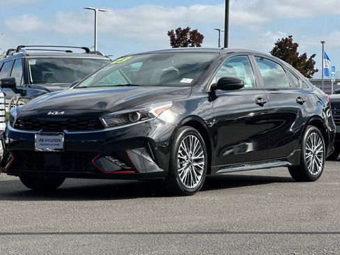 Used 2023 Kia Forte GT-Line w/ GT-Line Technology Package FWD image 6