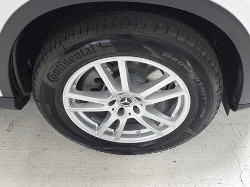 Certified 2026 Mercedes-Benz GLC 300 4MATIC image 9