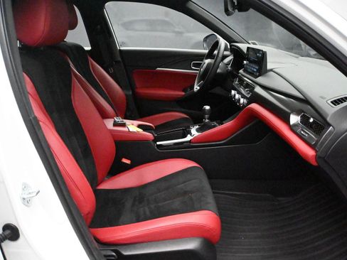 Certified 2025 Acura Integra Type S image 25