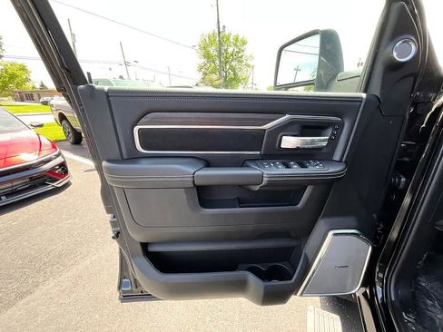 New 2026 RAM 3500 Laramie AWD/4WD image 11