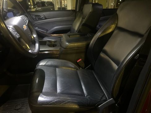 Used 2020 Chevrolet Tahoe LT image 2